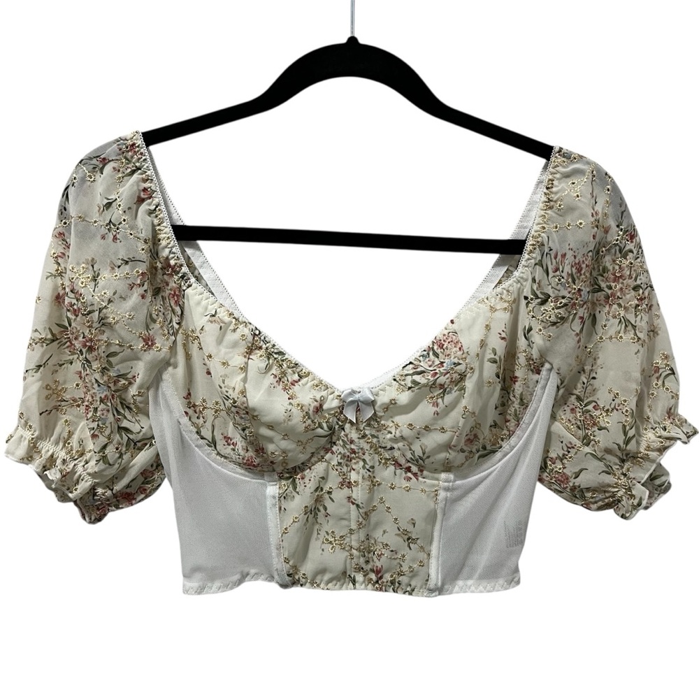 Floral Puff Sleeve Crop Top
